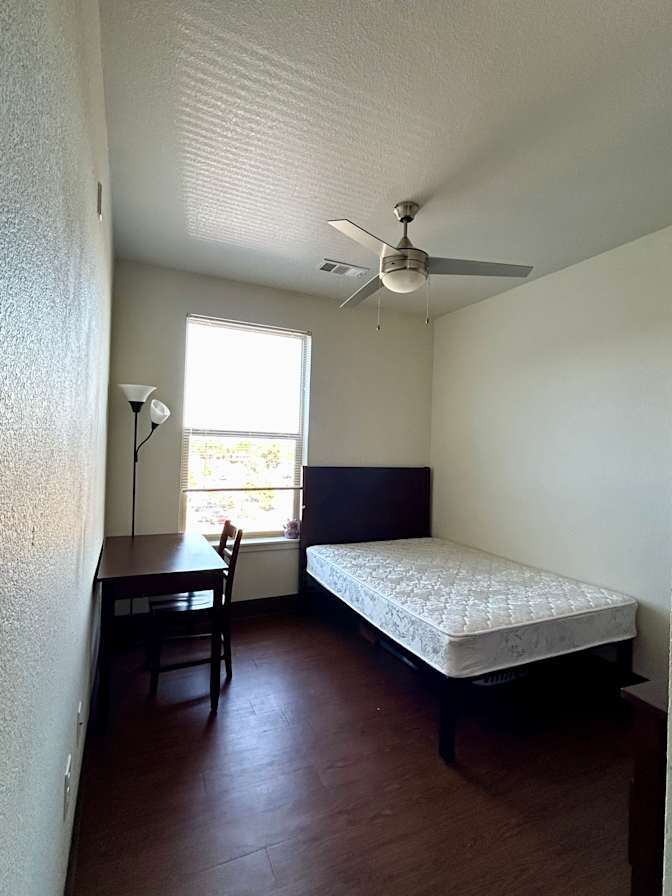 Katerra's room