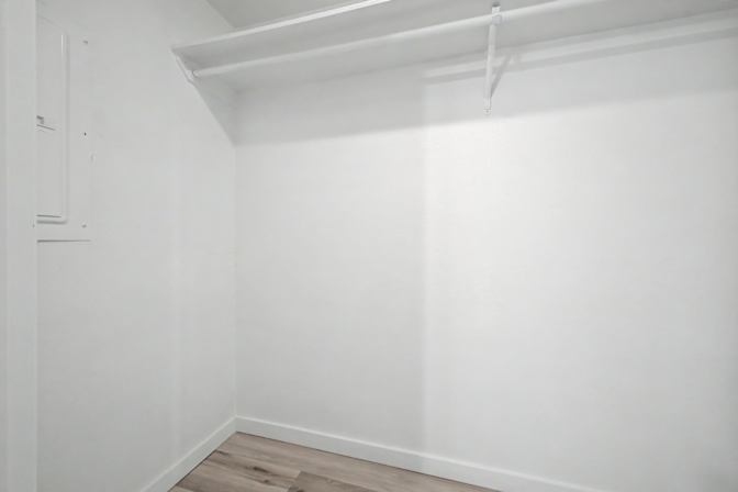 Jo's room