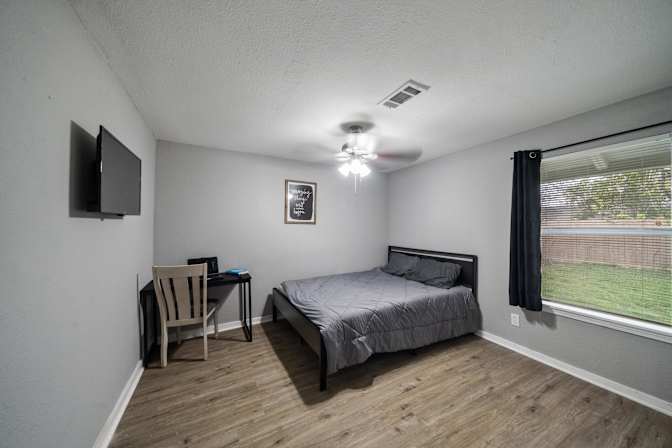 PadSplit's room