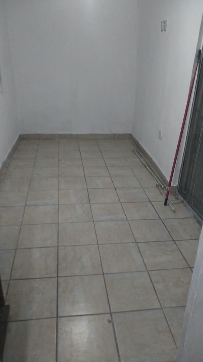 Shamma's room