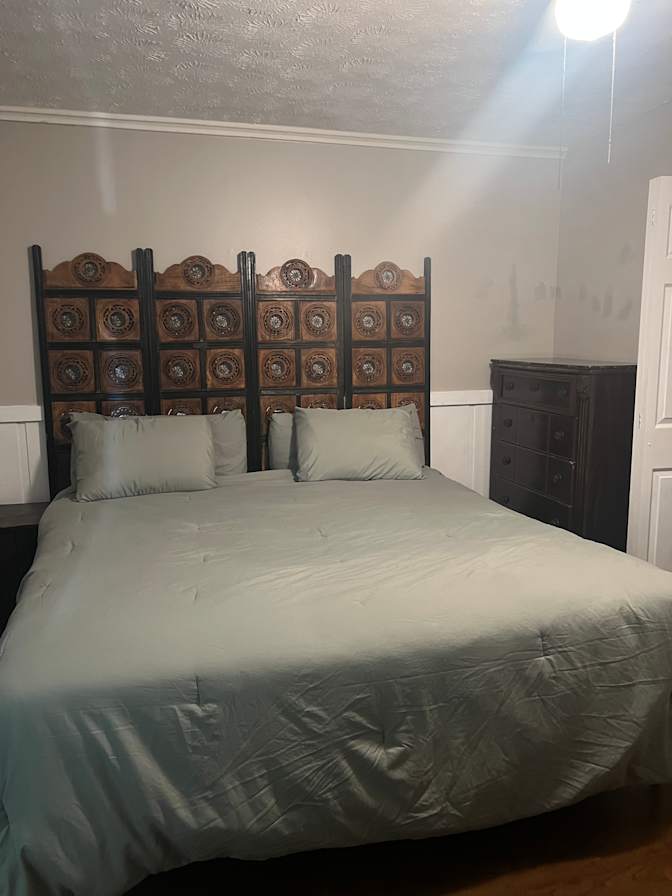 Carmen's room