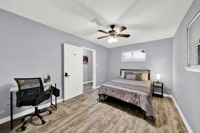 PadSplit's room