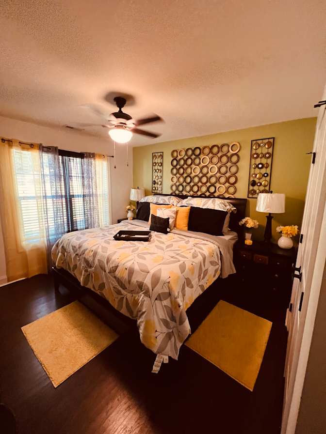 anesia's room