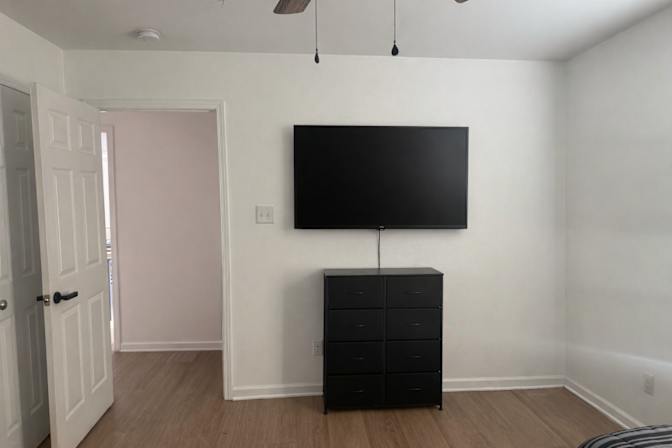 Joslyn Alexander's room