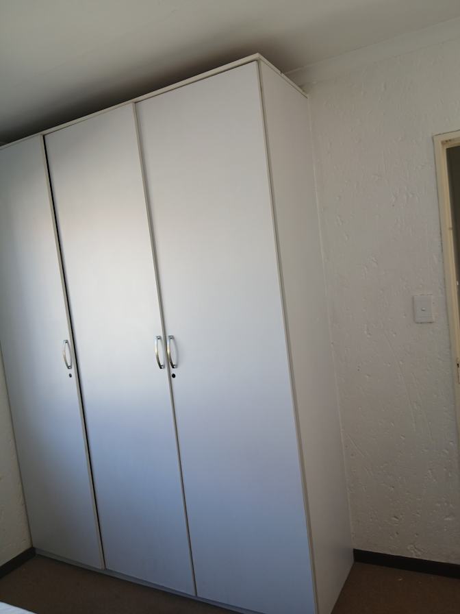 Sbosh's room