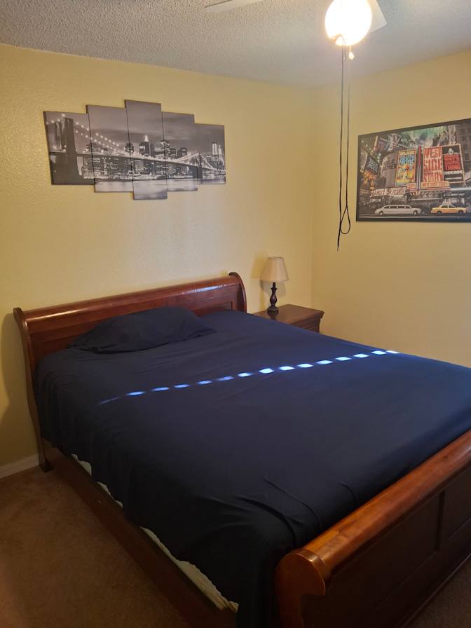 Hans's room