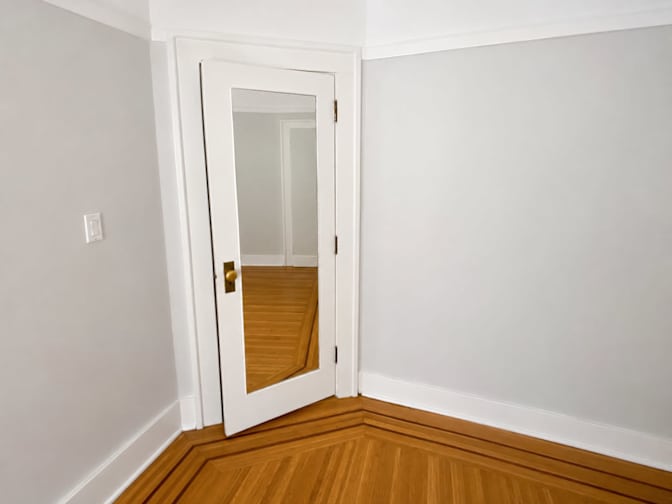 Howe Street - Photo 7