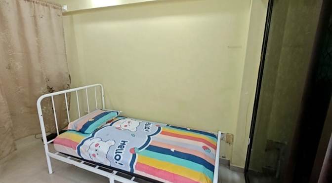 vorlon's room
