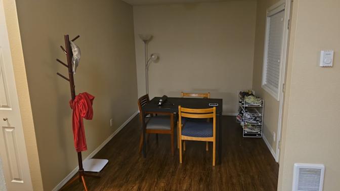 Chufan Fang's room