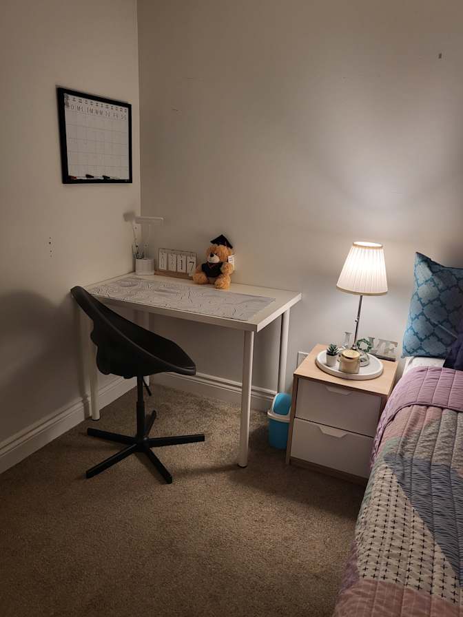 Mirasol Pandeling's room