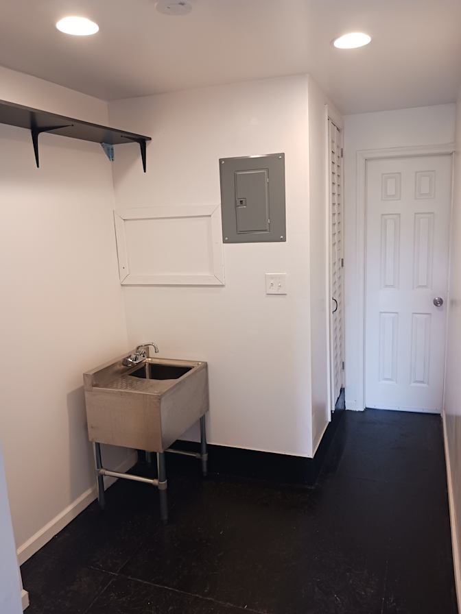 Lenny's room