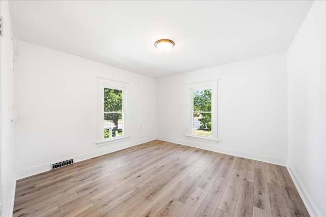 Jalale Weber's room