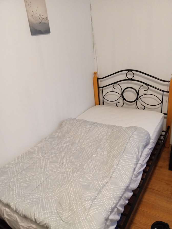 Steve's room