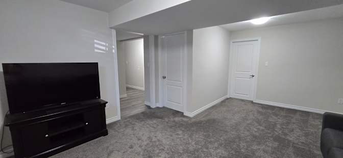 Private Room Corner Lot Home Opposite Park's room