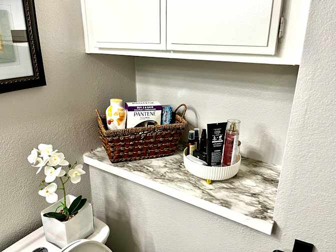 Carmen's room