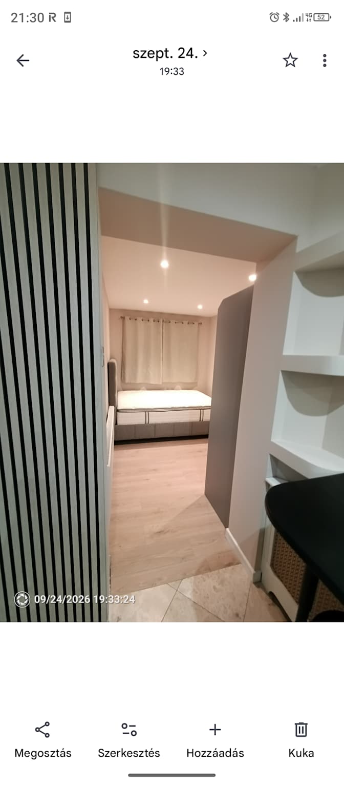 Zoltán Bodnár's room