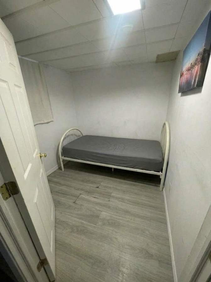Mohammed's room