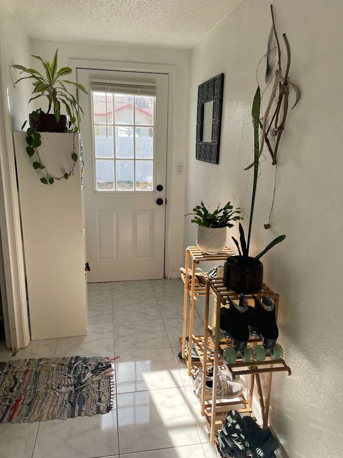 Kelly's room