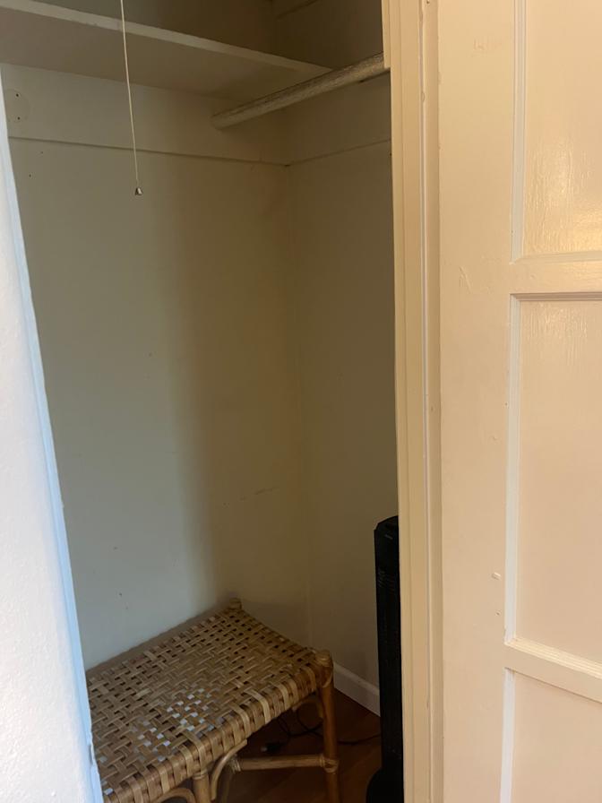 Suzanne's room