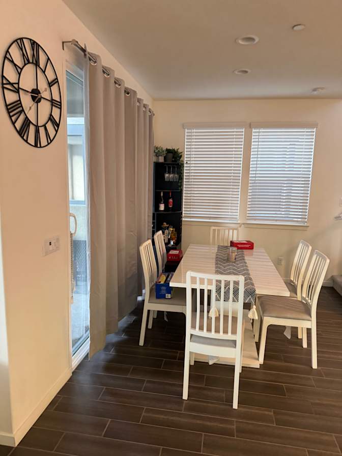 Mo's room