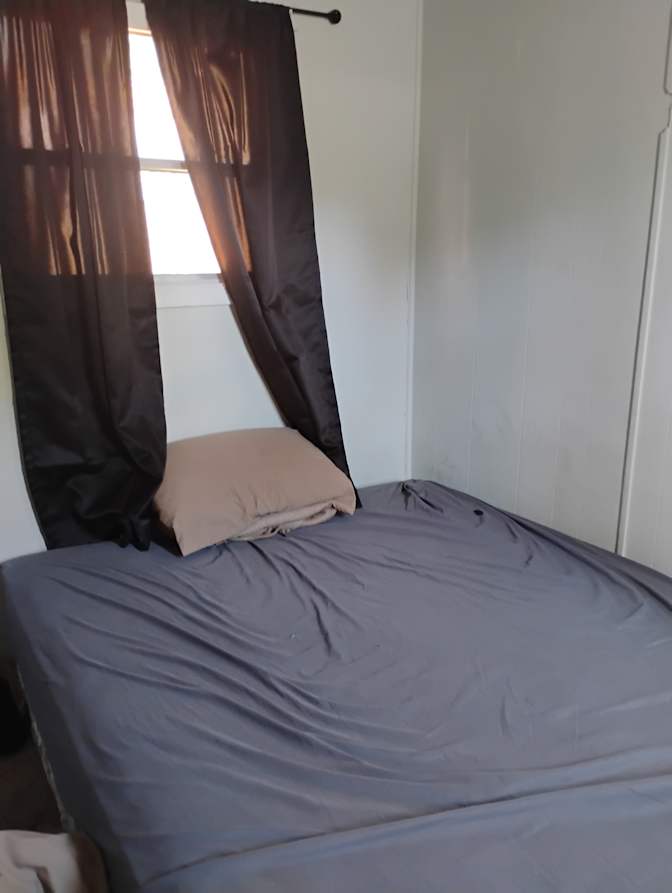 Alar's room