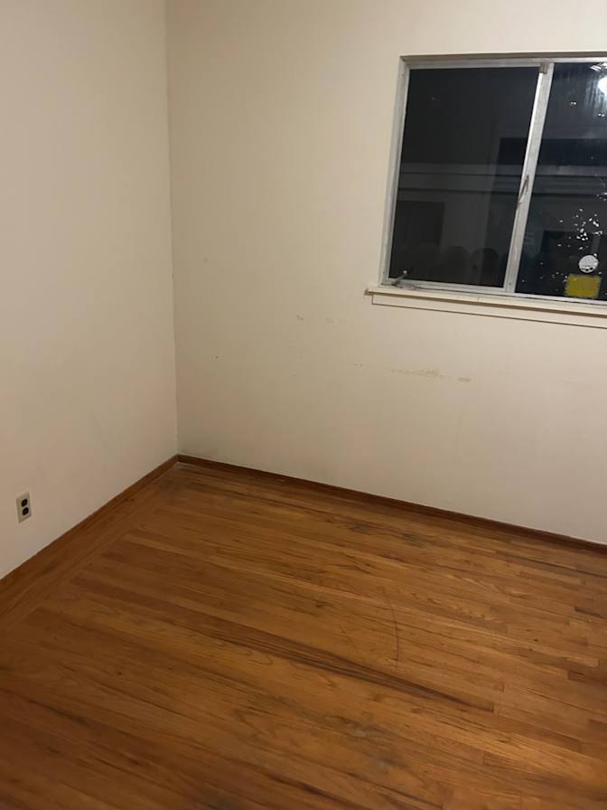 Maria V's room
