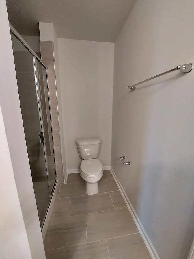 Alcove Rooms's room