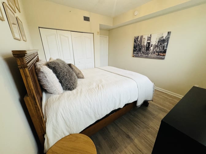 Jennifer's room