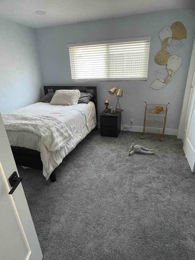 Alexa's room
