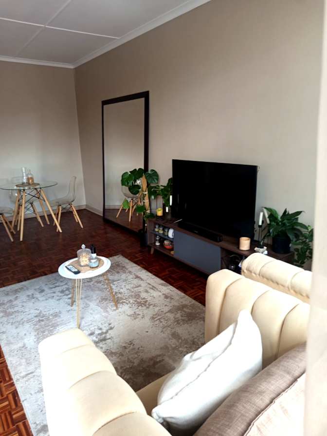 Khulile's room