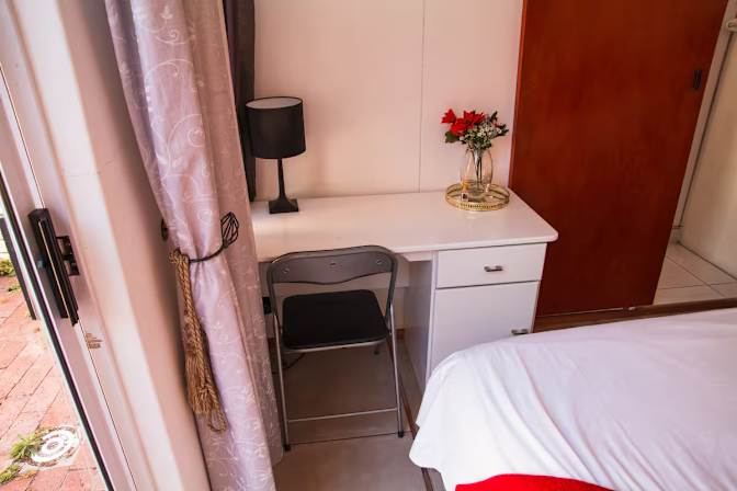 Stacy's room