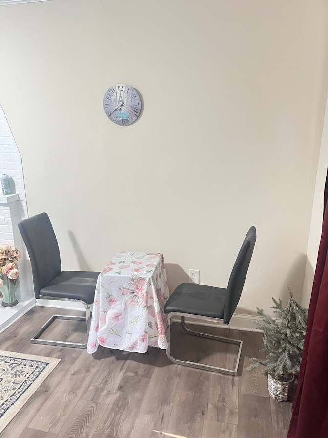 Gerges  Shehata's room
