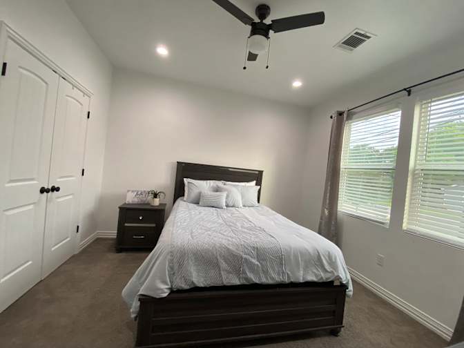 Jess F's room