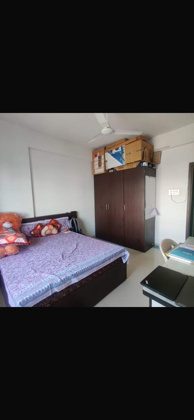 Hitaishri's room