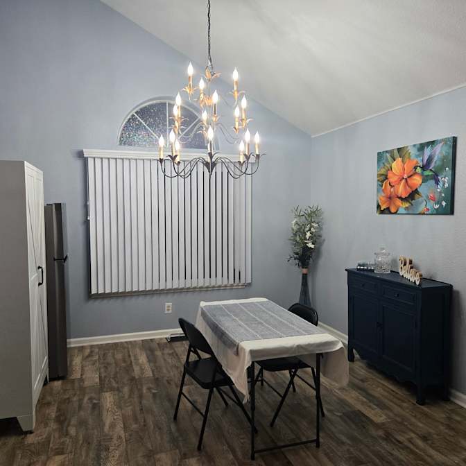 Shonda's room