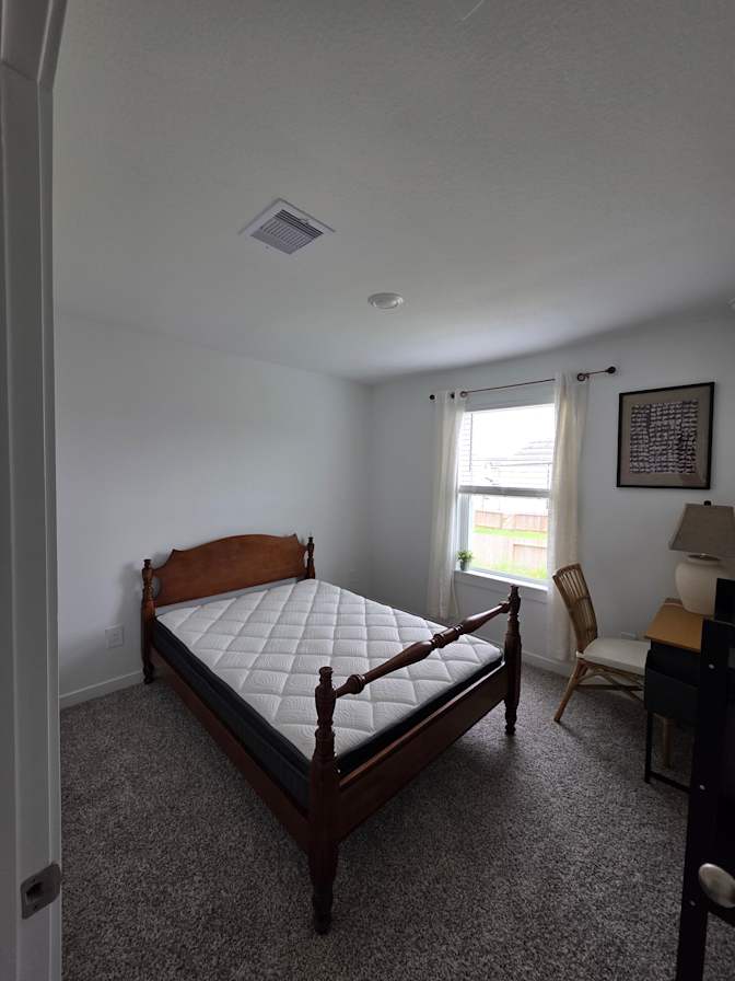 Marlyse's room