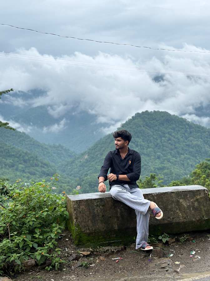 Sonit rajput's room