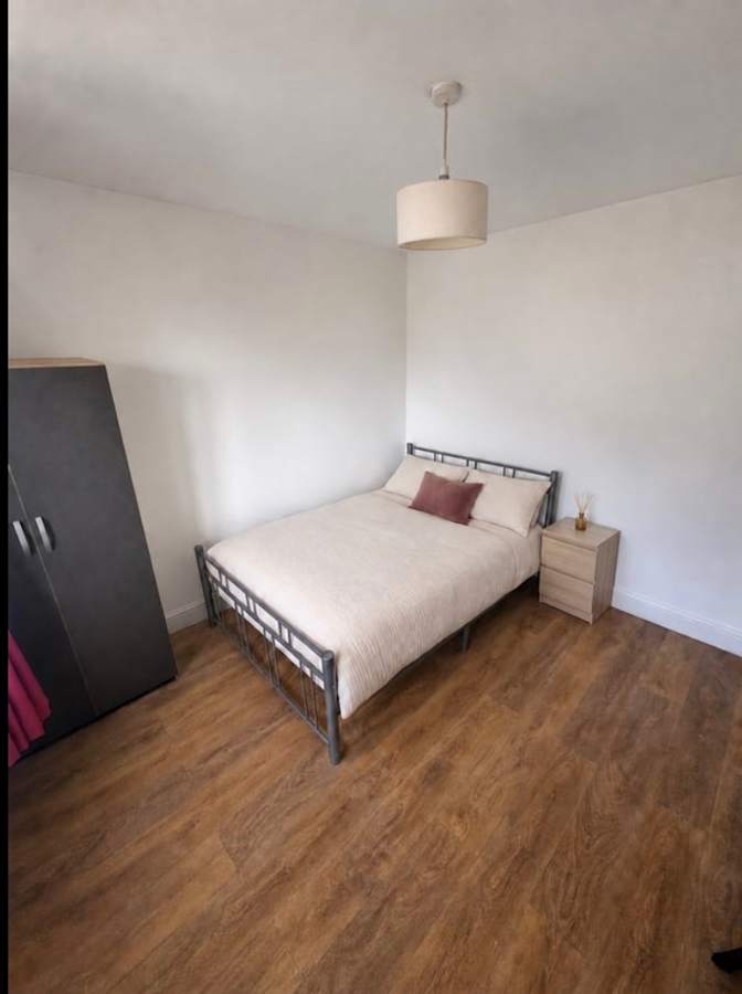 Elise Cornwell's room