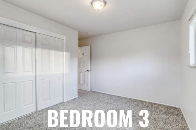 HomeCrew's room