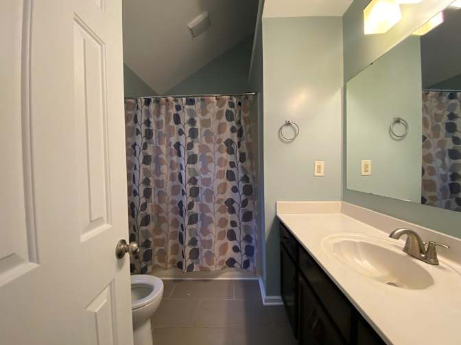Alcove Rooms's room