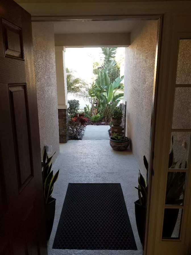 Jose's room