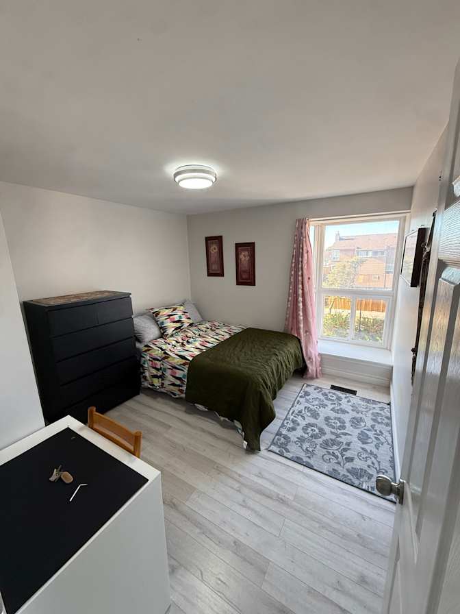 nichelle adriano's room