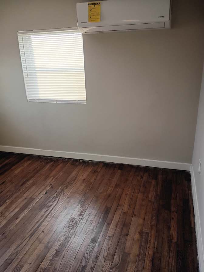 Jonetta Harris's room
