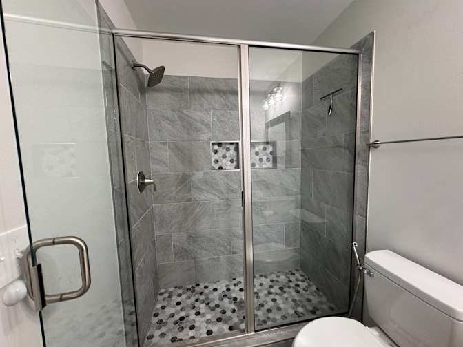 Alcove Rooms's room