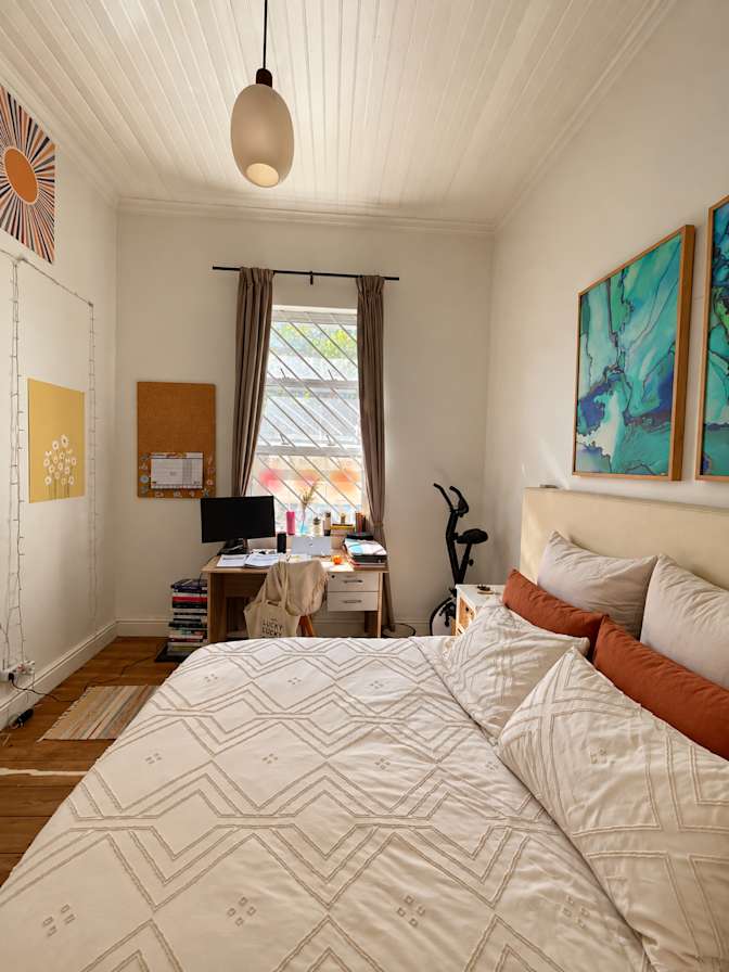 Caron's room