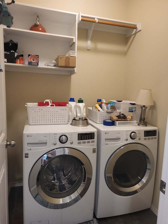 Caren's room