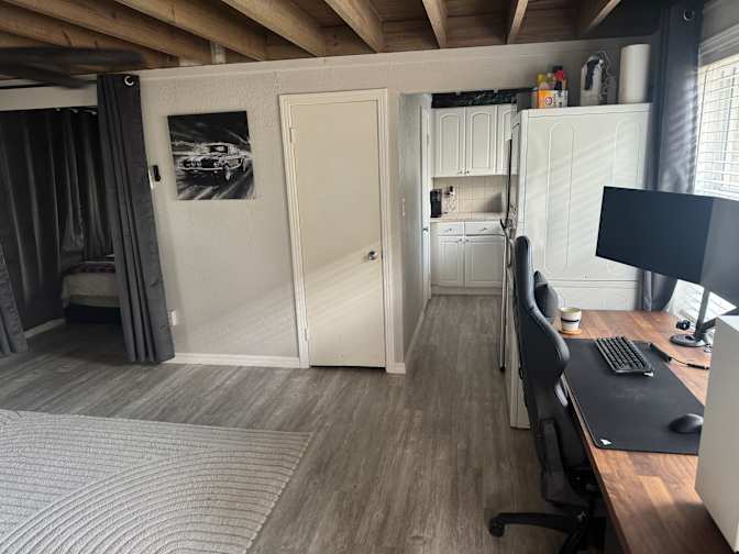 Jennie's room