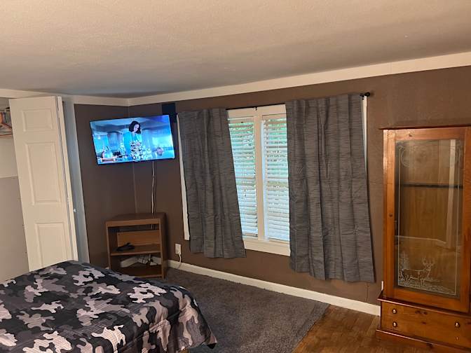 Peter Horton's room