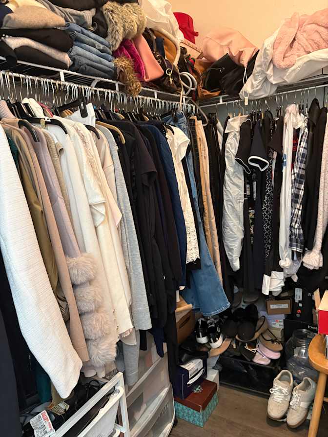 Mercedes's room