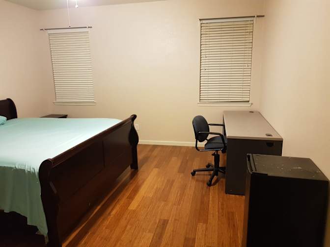 Karl's room